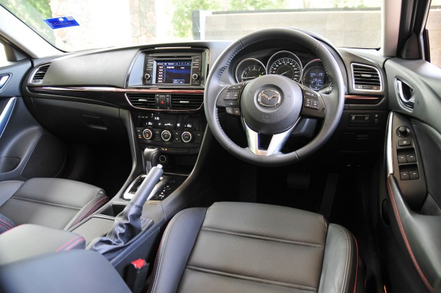 Mazda6_interior_1