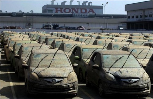 Honda resumes auto production at flood hit Thailand plant