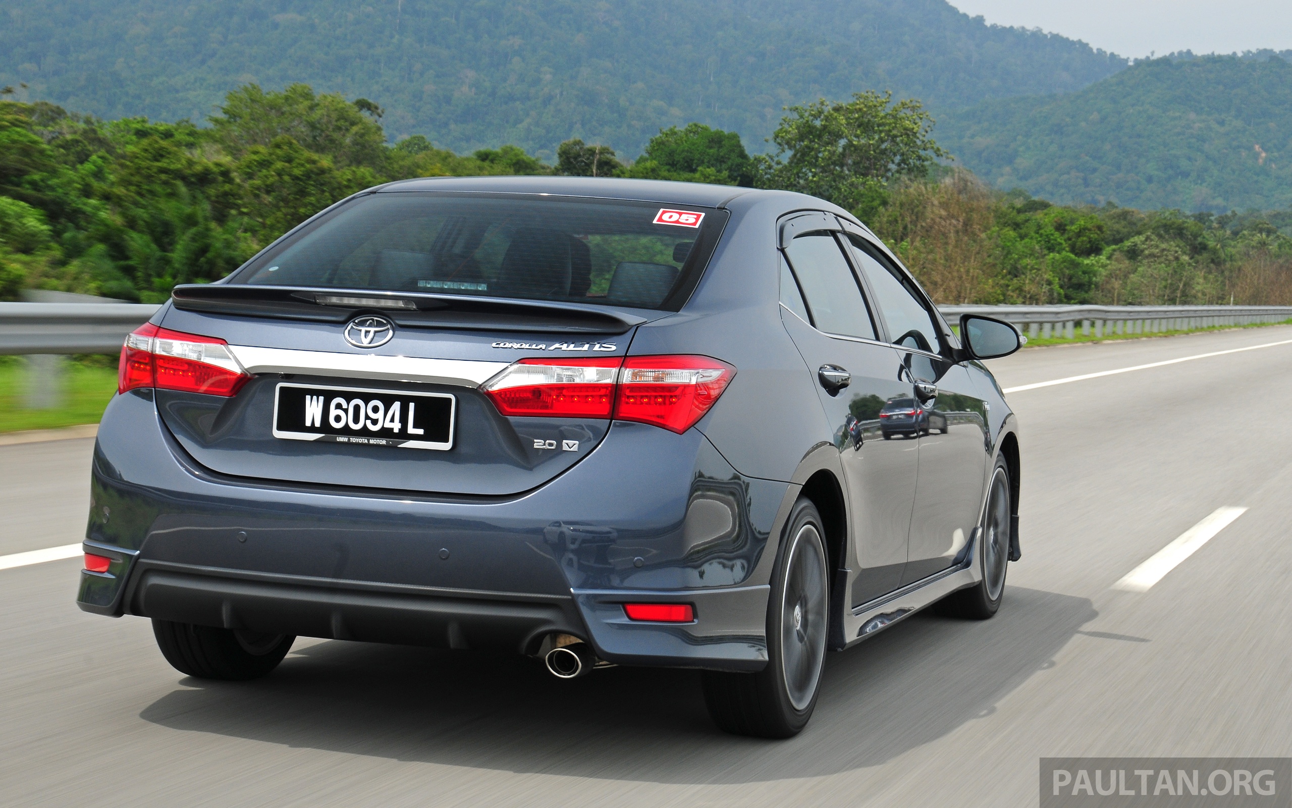 DRIVEN: 2014 Toyota Corolla Altis 2.0V on local roads Paul Tan - Image ...