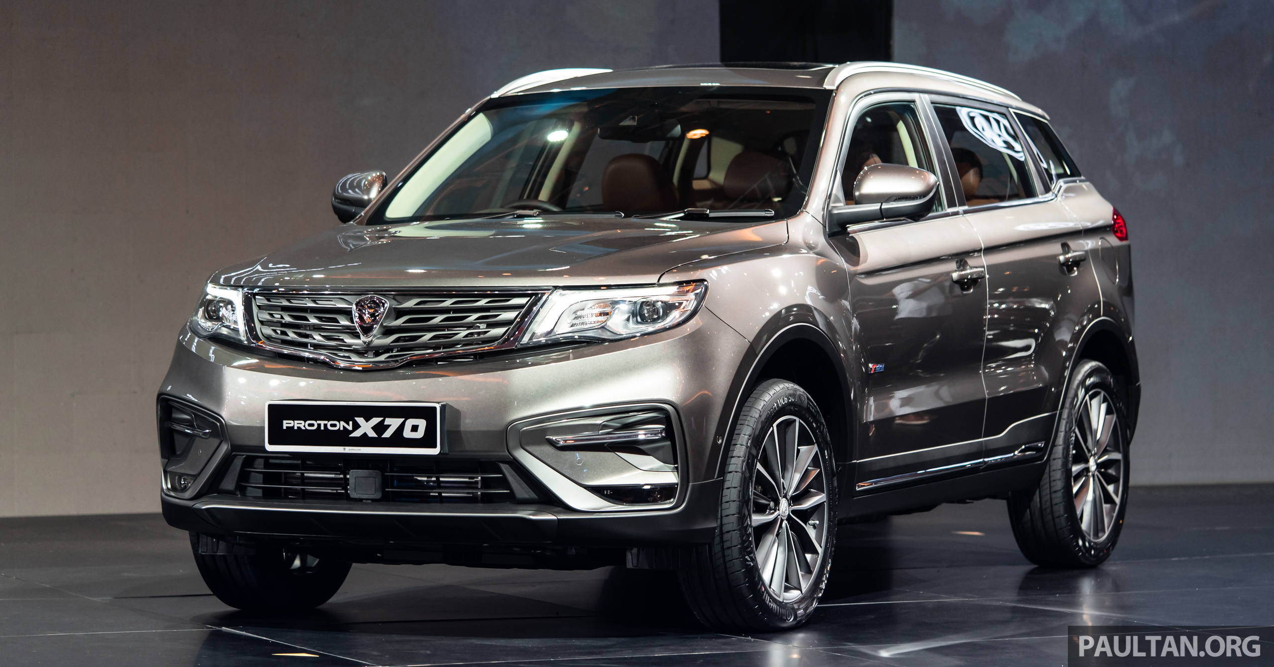 Proton X70 SUV fixed prices across Malaysia – no more extra surcharge