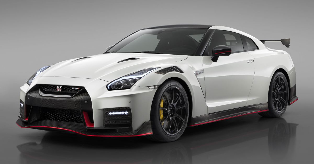 2020 Nissan GT-R Nismo sheds weight, improves grip - Paul Tan's