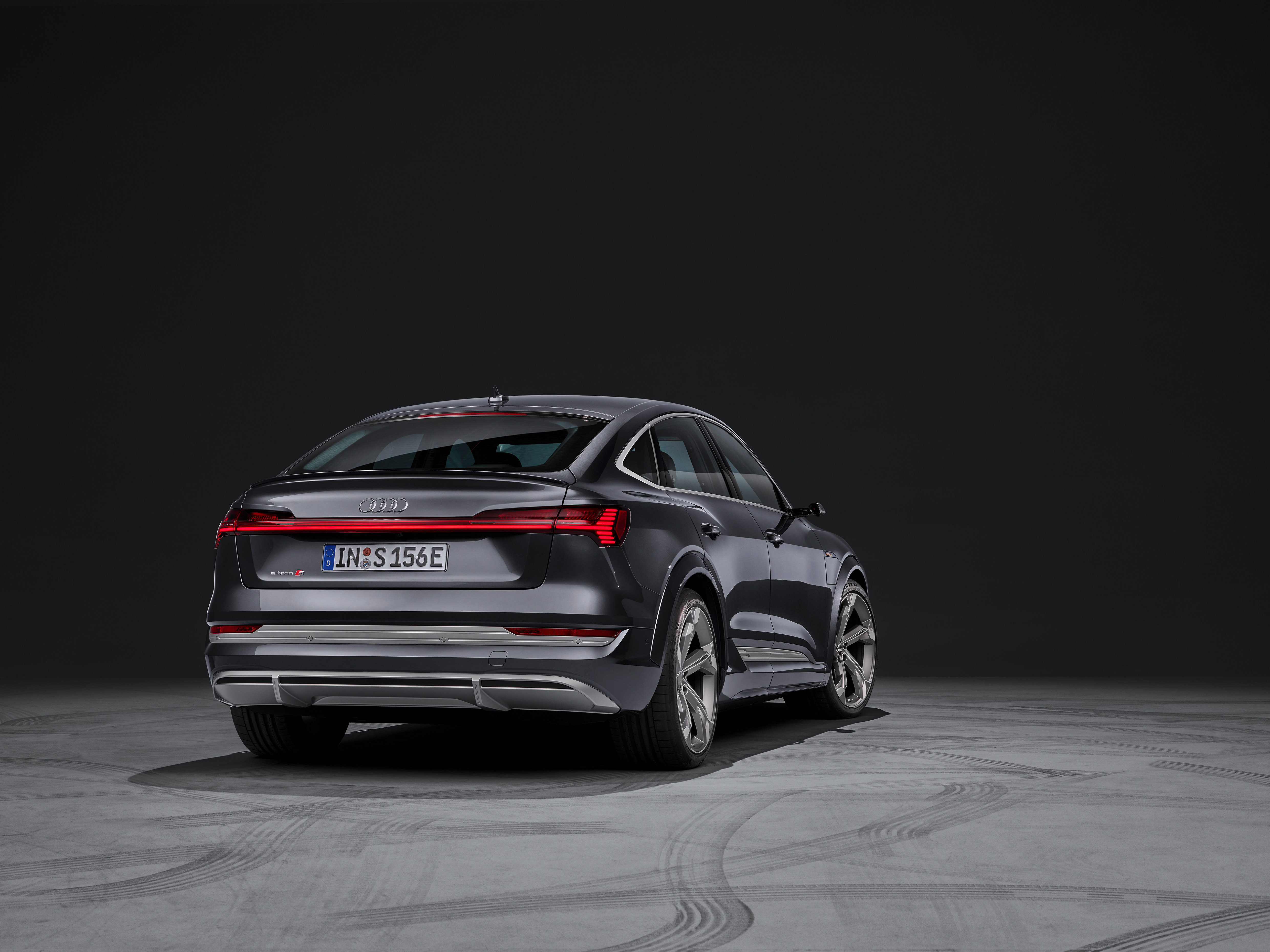 https://s3.paultan.org/image/2020/09/Audi-e-tron-S-Sportback-23.jpg