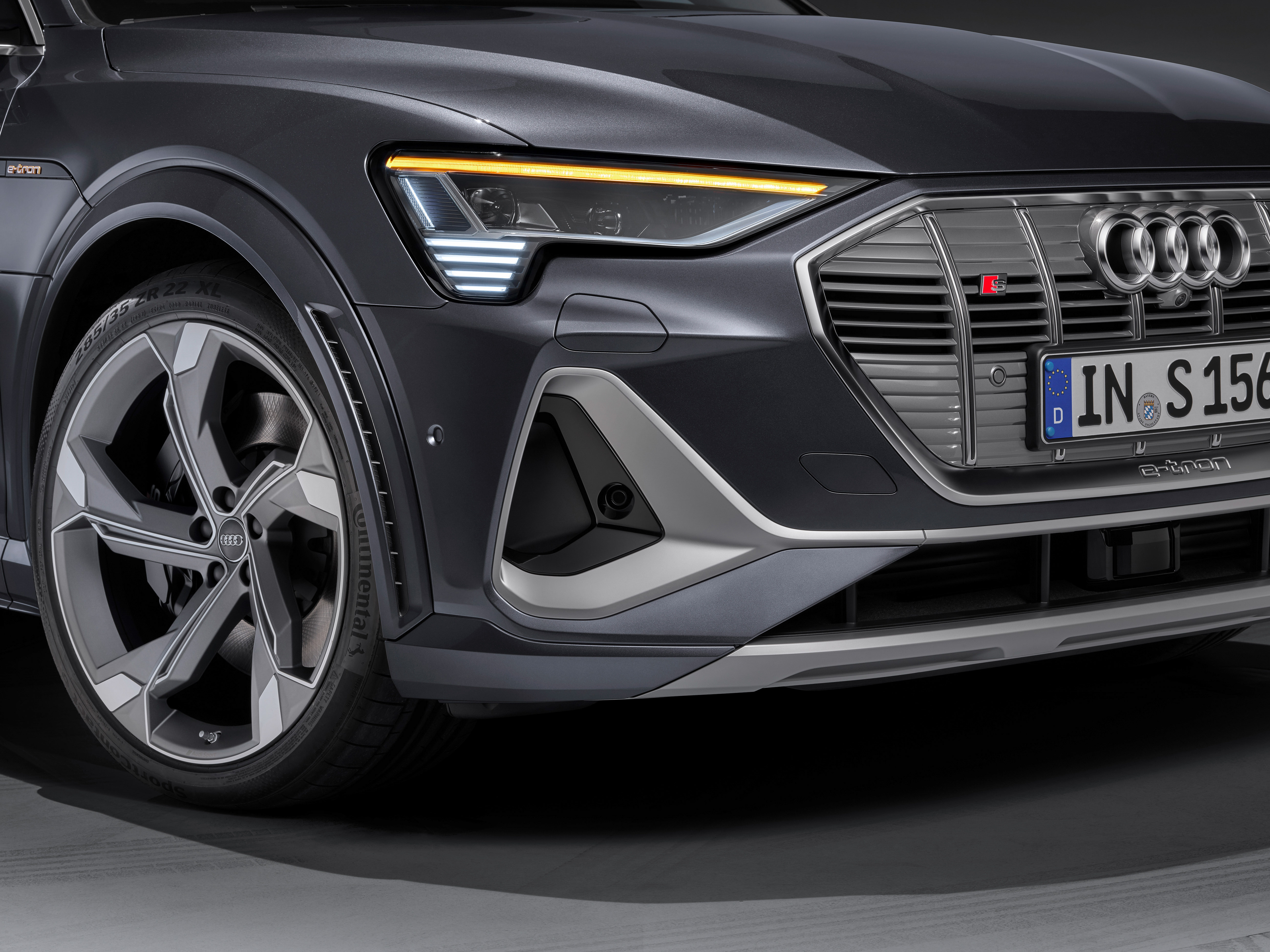 https://s3.paultan.org/image/2020/09/Audi-e-tron-S-Sportback-62.jpg